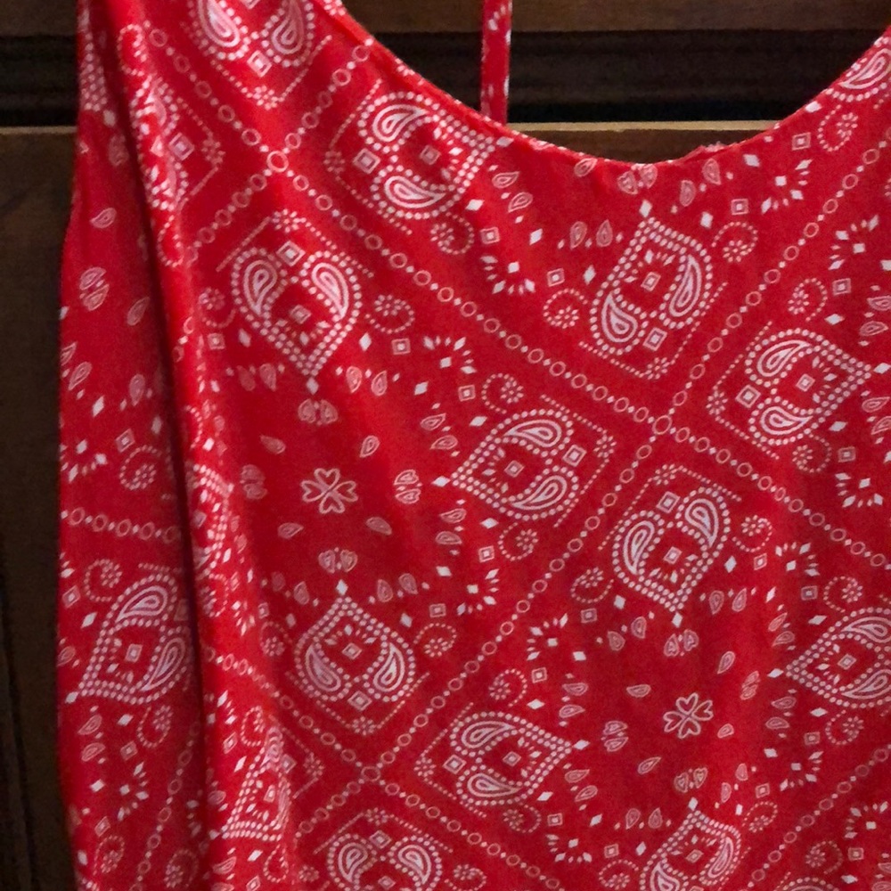 Bandana printed tank top!!